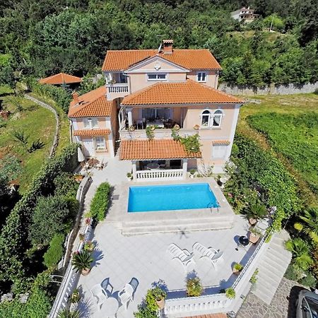 Family Friendly Apartments With A Swimming Pool Lovran, Opatija - 14178 エクステリア 写真