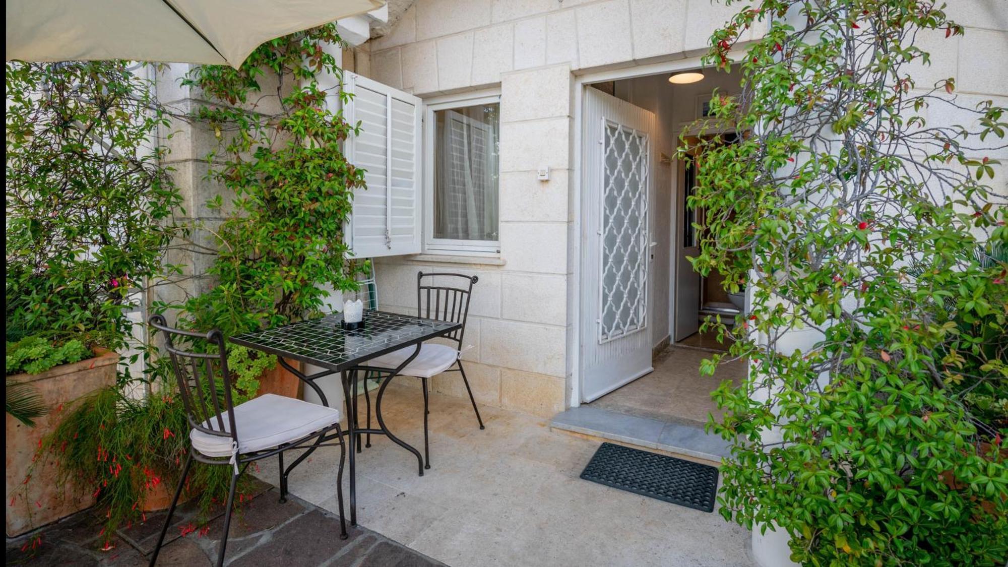 Family Friendly Apartments With A Swimming Pool Lovran, Opatija - 14178 エクステリア 写真