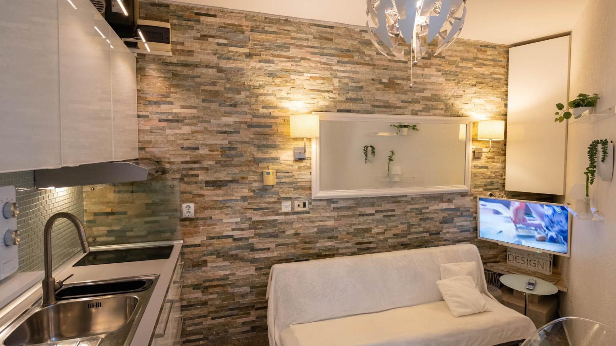 Family Friendly Apartments With A Swimming Pool Lovran, Opatija - 14178 部屋 写真