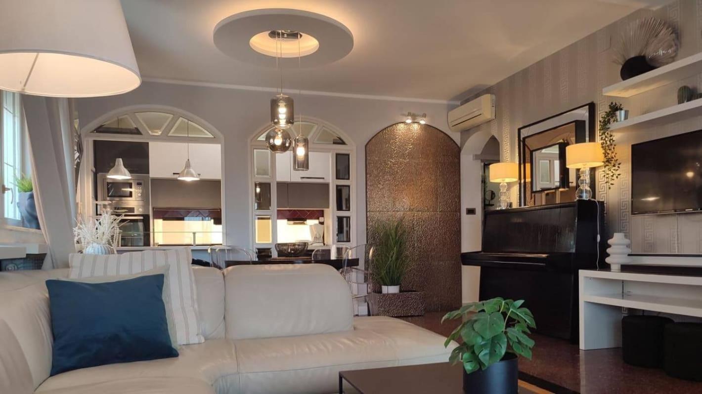 Family Friendly Apartments With A Swimming Pool Lovran, Opatija - 14178 部屋 写真