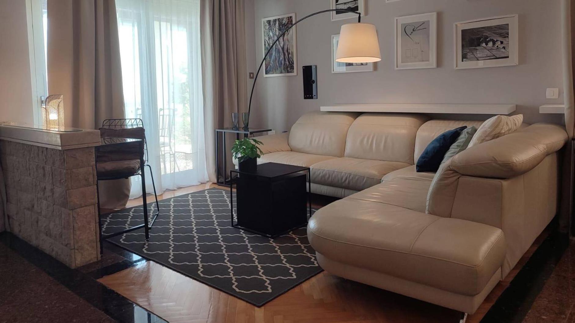 Family Friendly Apartments With A Swimming Pool Lovran, Opatija - 14178 エクステリア 写真